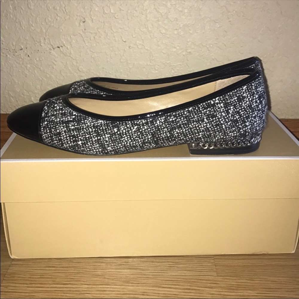 SOLD!!!! Michael kors tweed flats